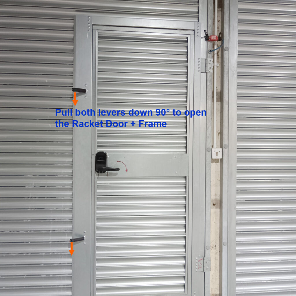 How to wide open racket door